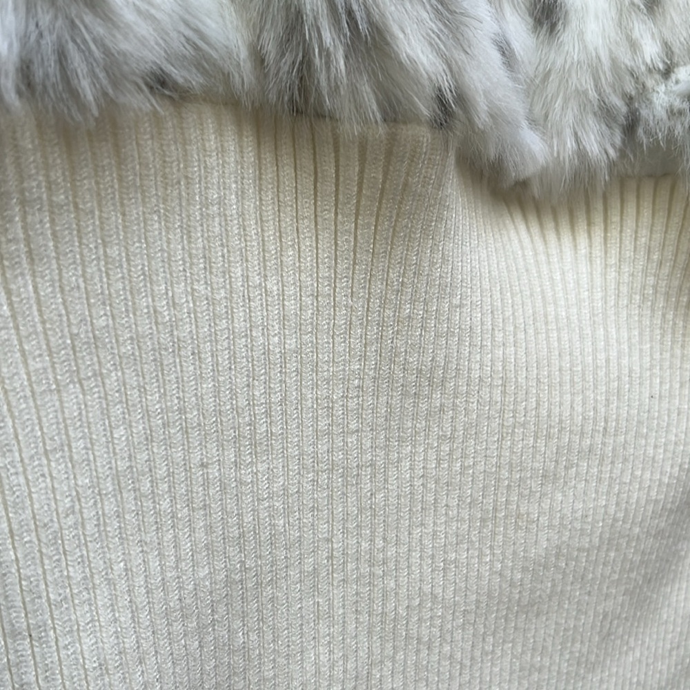 Boston Proper Snow Leopard Faux Fur Cardigan Sweater Sz L - Picture 12 of 17